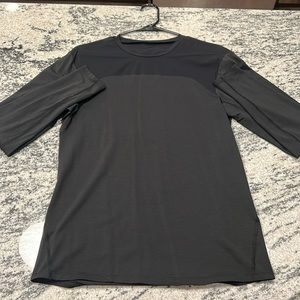 Lululemon Metal Vent Tech Long Sleeve